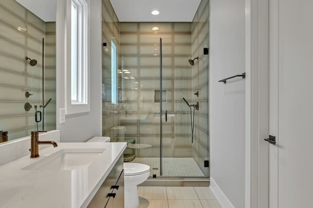 Downtown Dolly - Image 23