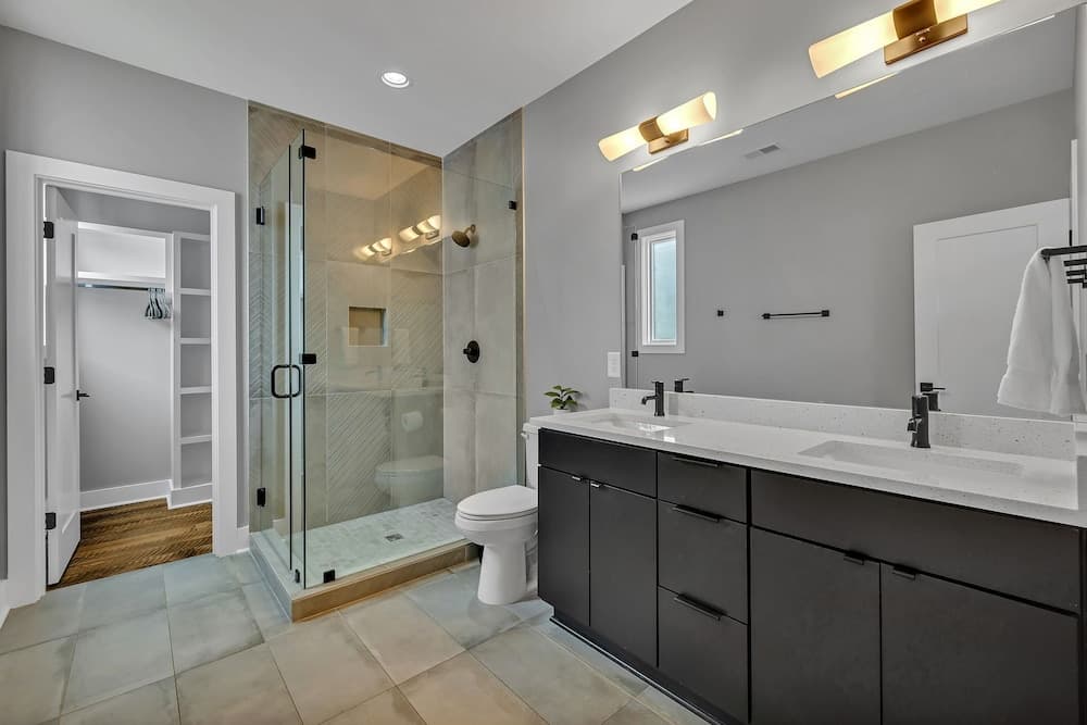 Downtown Dolly - Image 33