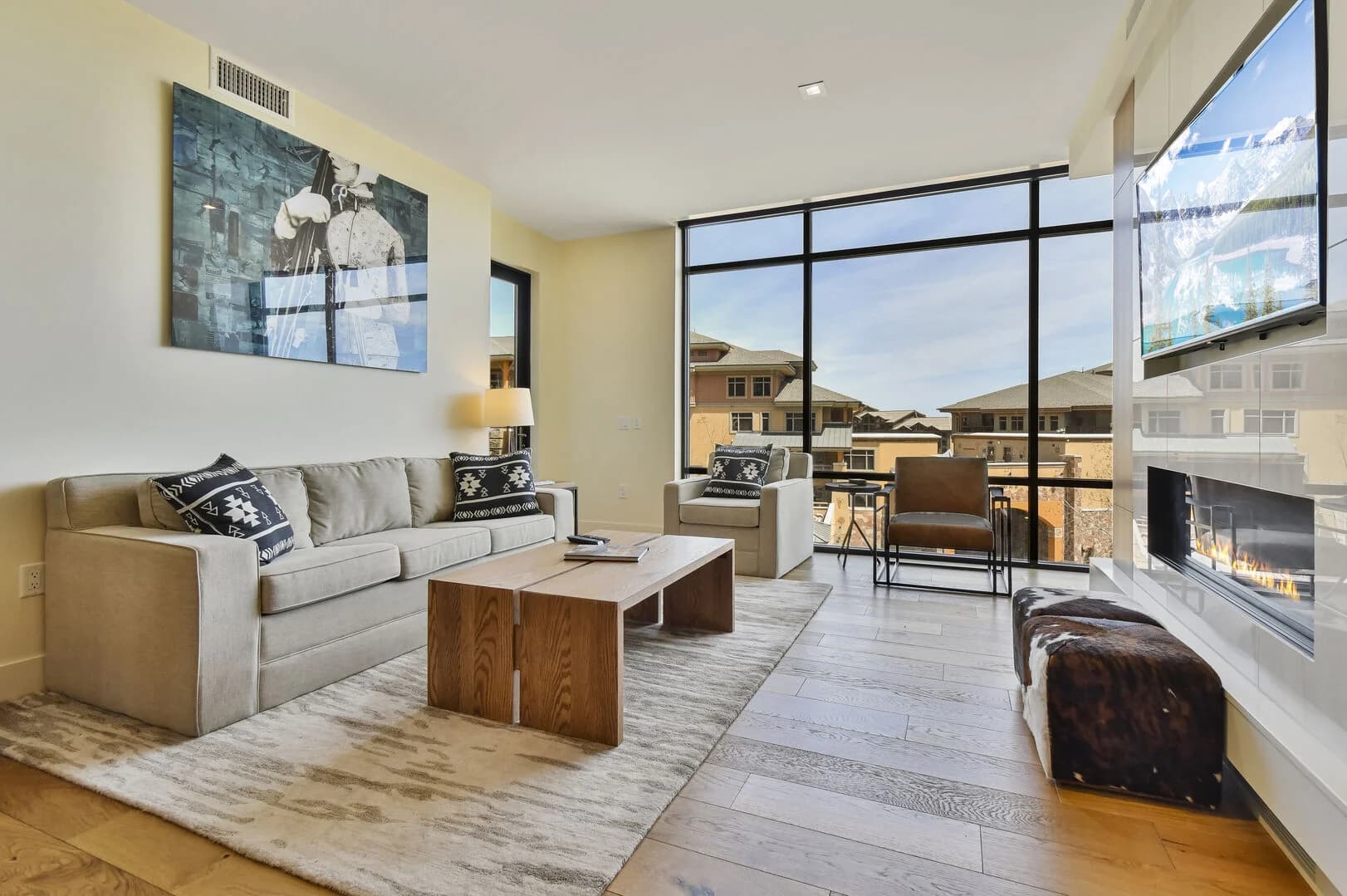 Lift Residence #414