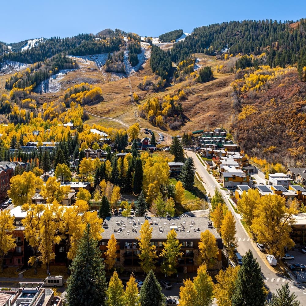 Durant Den - Image 3