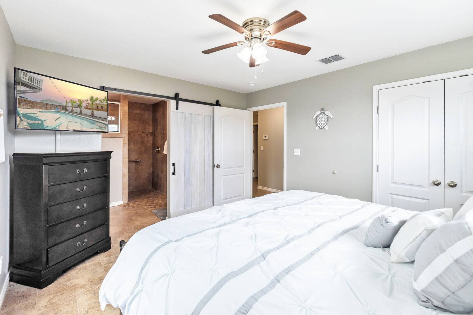 Latitude Adjustment - Image 23