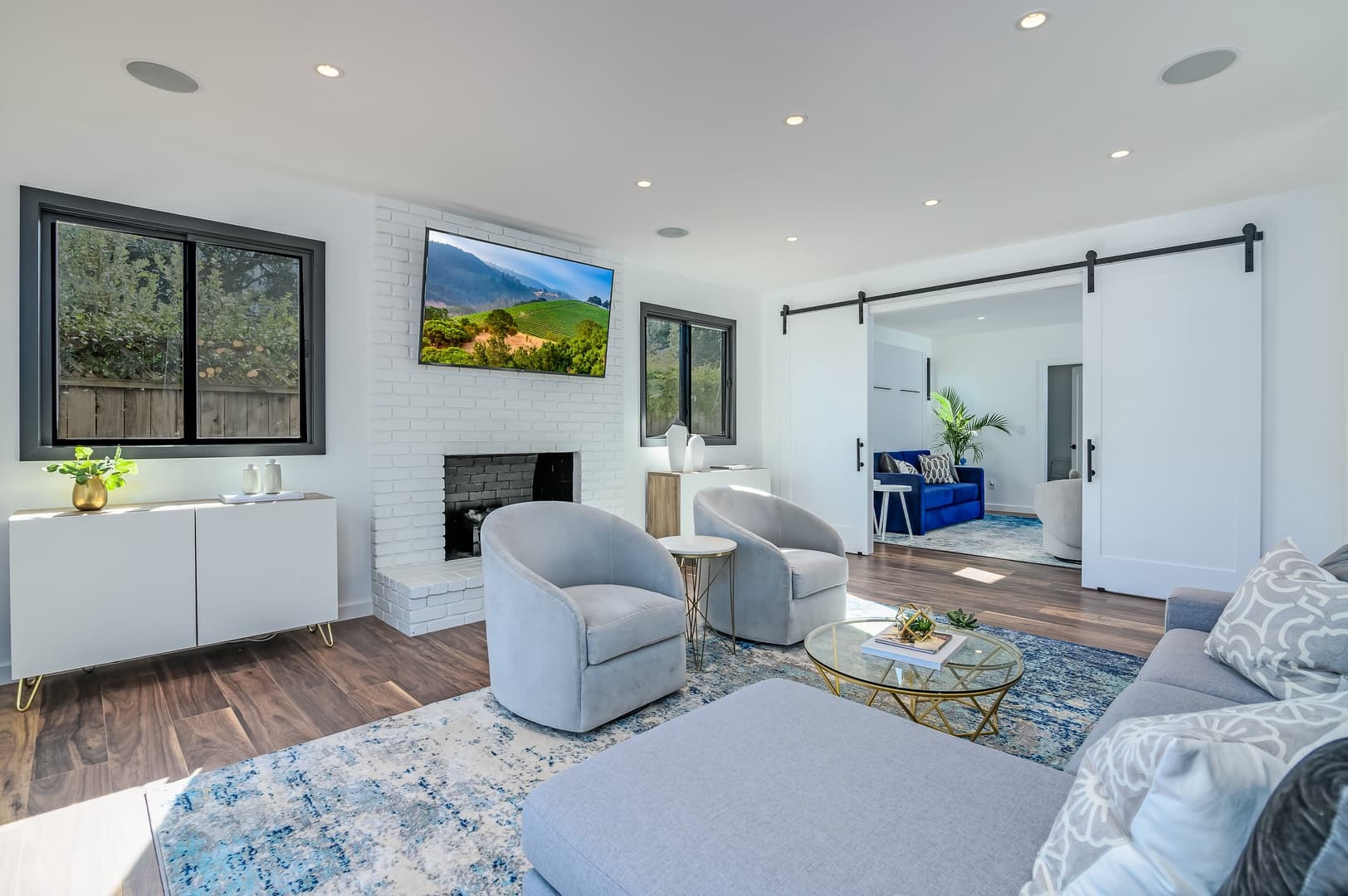 Eastward Casa Blanca Home - Image 15