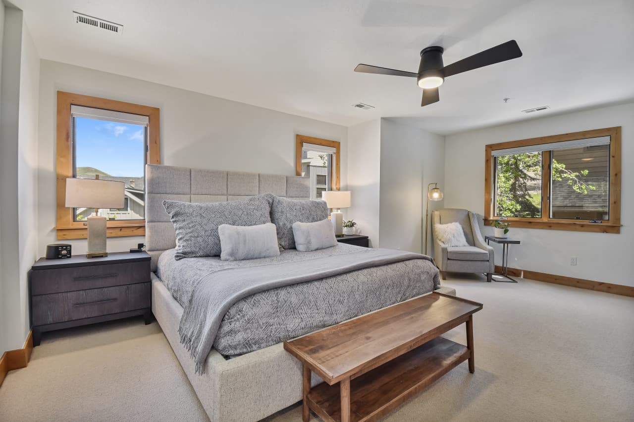 Mountain Crest Home - Image 12