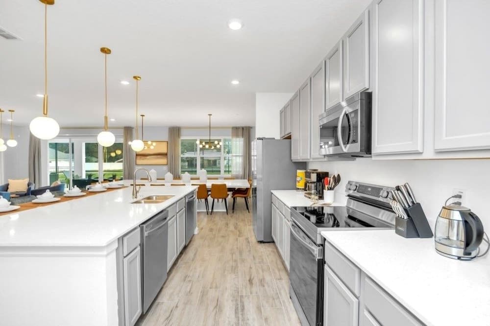 Dynamic Shanti Villa - Image 11