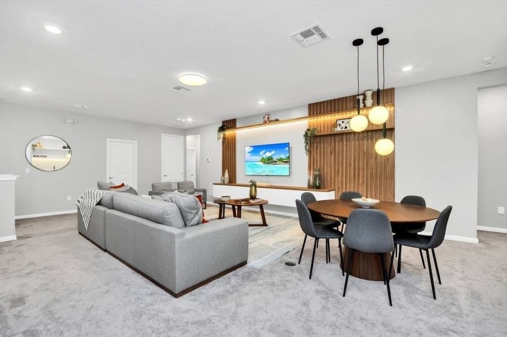 Dynamic Shanti Villa - Image 42