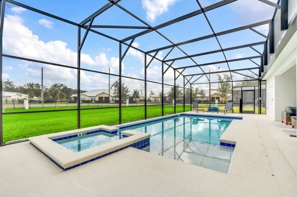 Dynamic Shanti Villa - Image 2