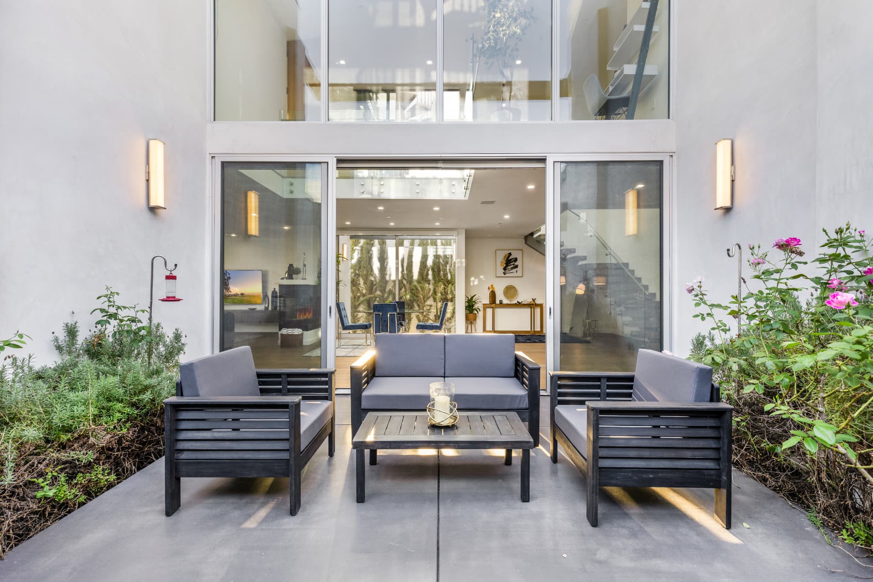 Lindenhurst House - Image 12