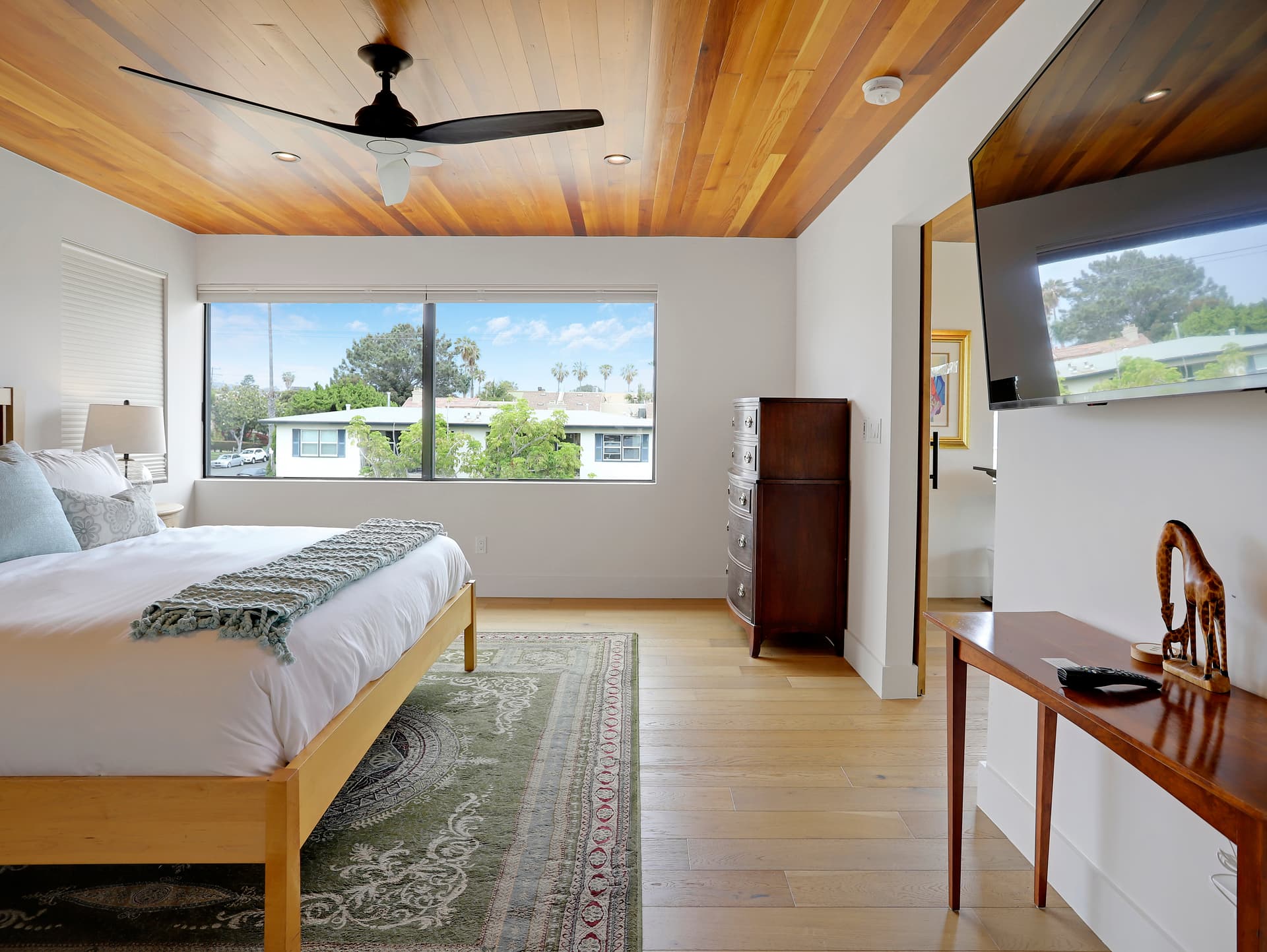 Gone Coastal - Image 12