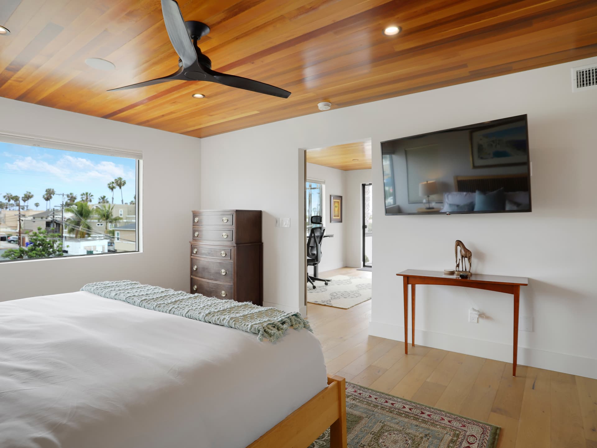 Gone Coastal - Image 13