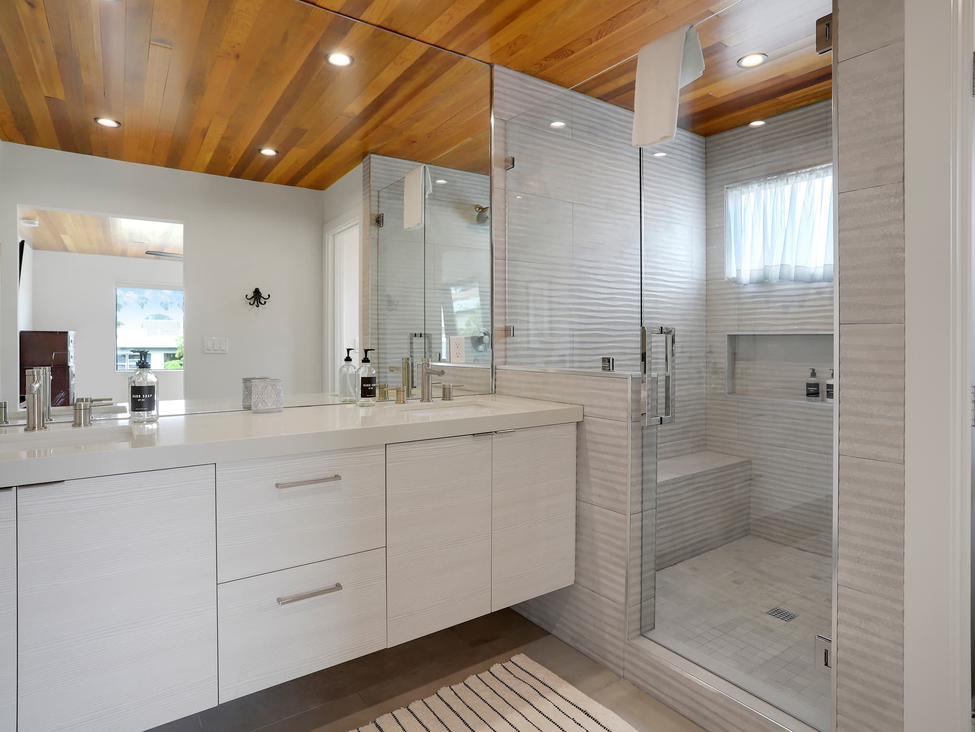 Gone Coastal - Image 14