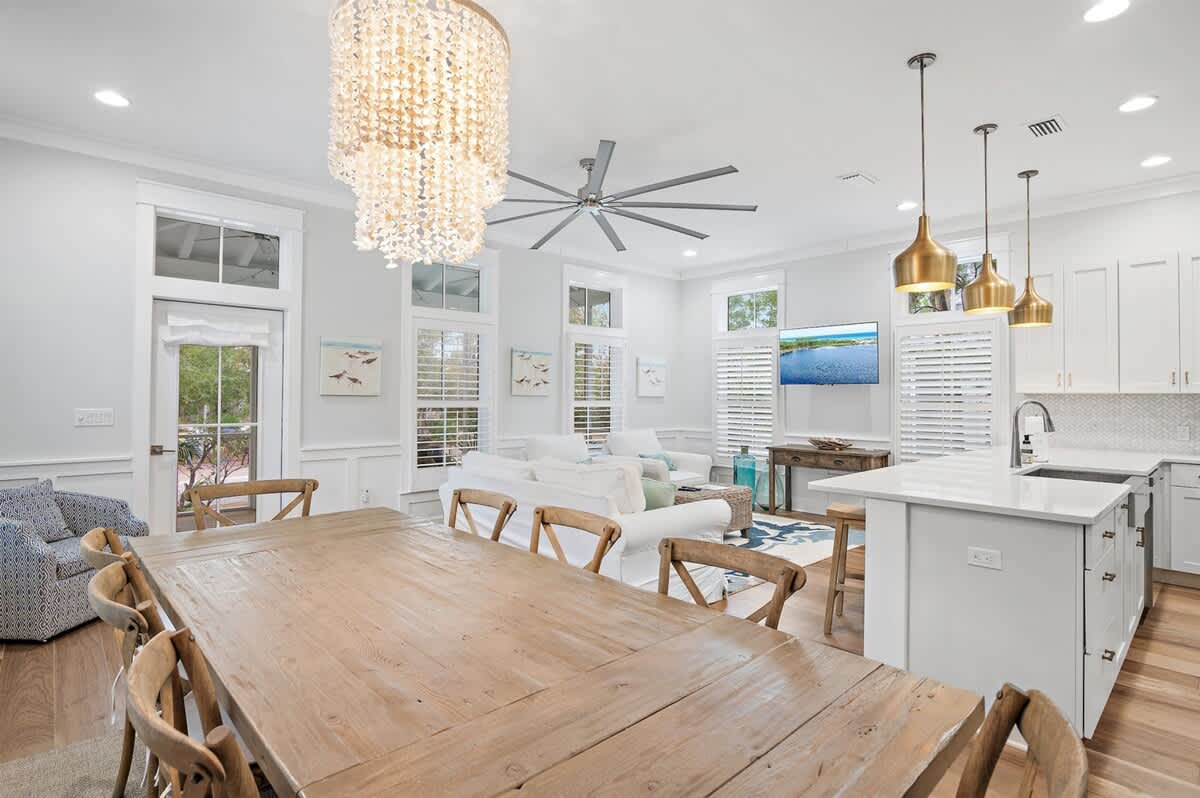 Crab House - Image 6