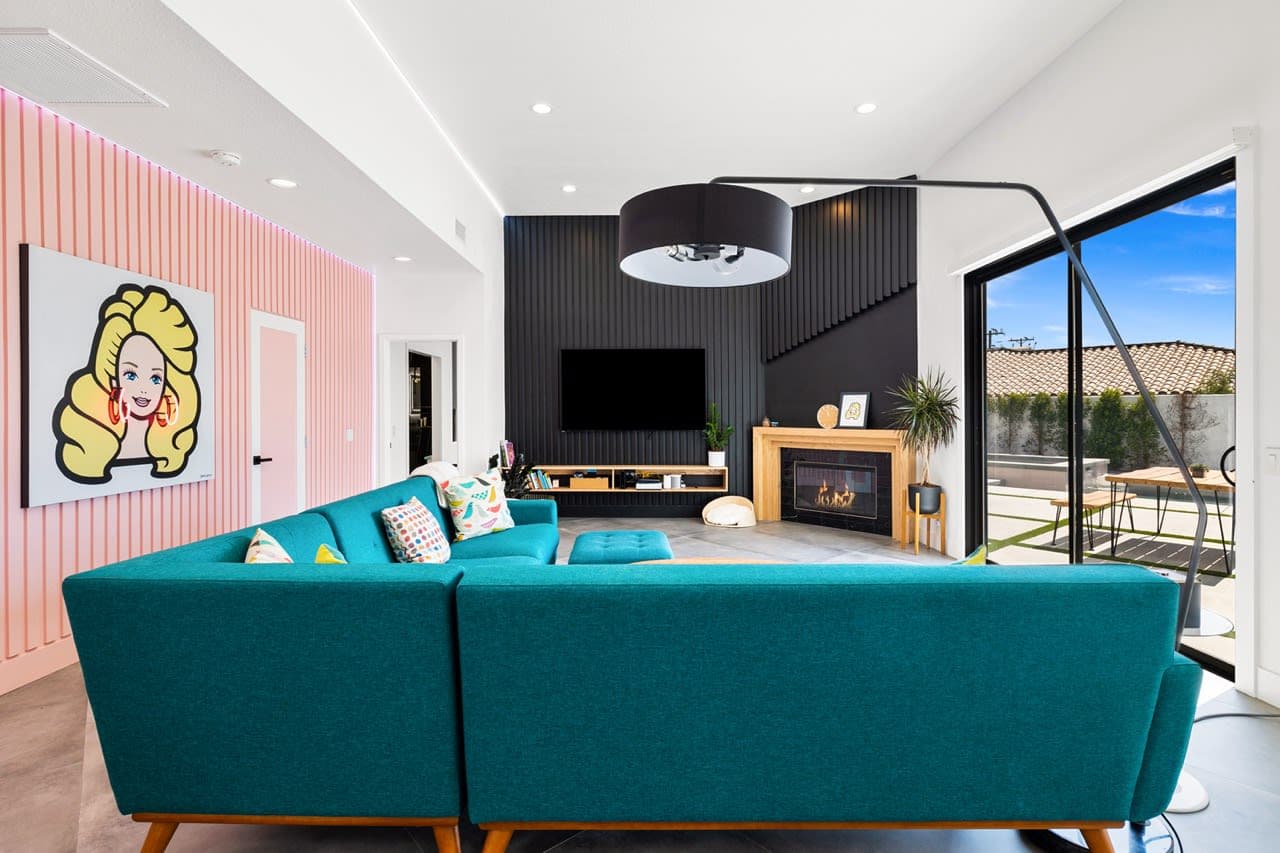 Palm Lighthouse - Image 37