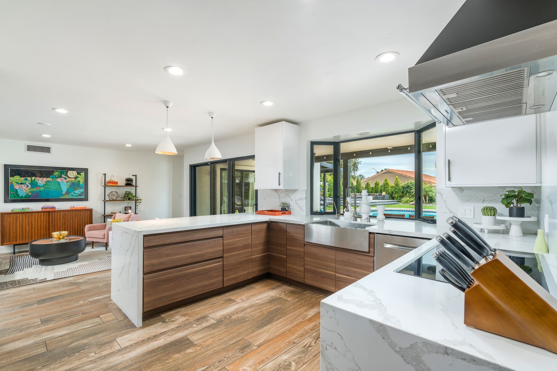 Wanderlust Oasis - Image 45