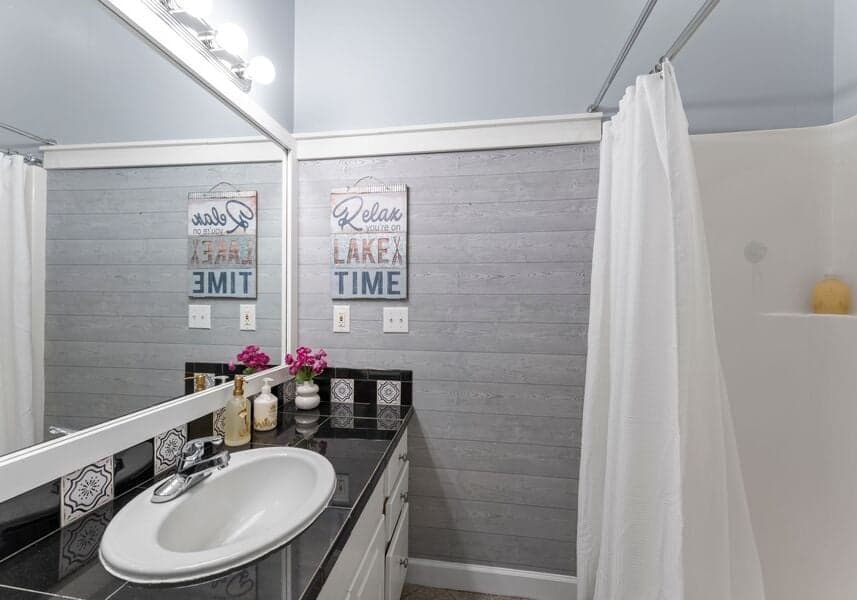 Lucent Sunset Retreat - Image 44