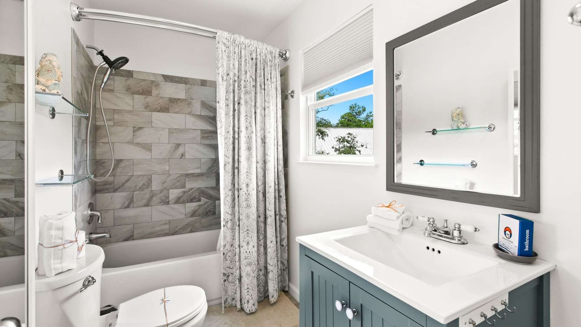 Lakeview Gulf Retreat - Image 96