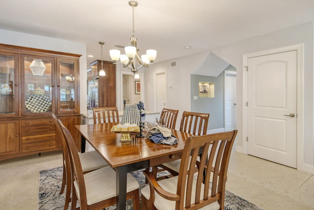 Mermaids Oasis - Image 15