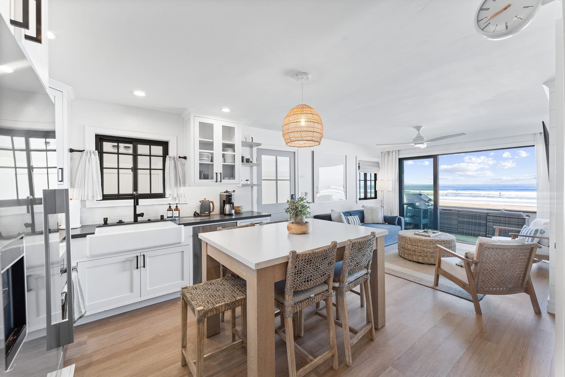 Mission Beach Suites - Image 16