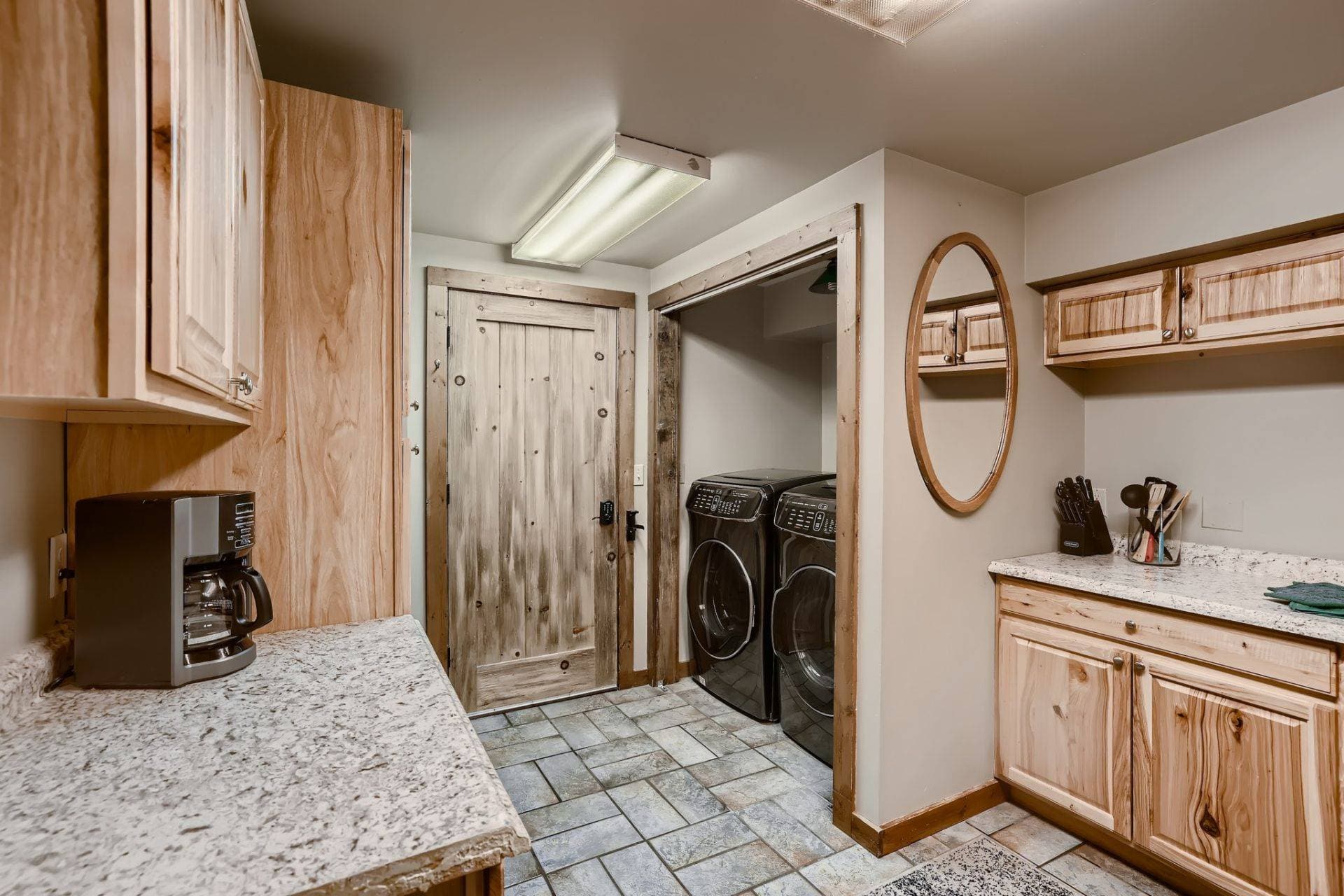 The River House Lodge - Image 8