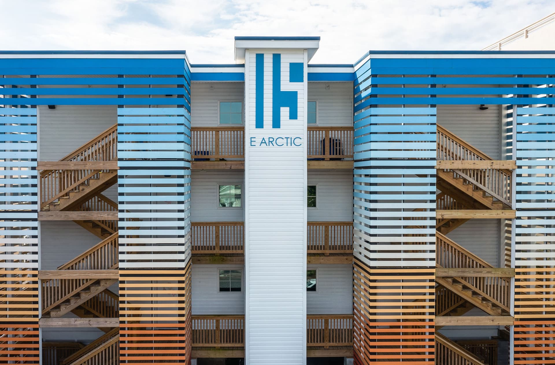 Mermaid Cove Opal - Image 39