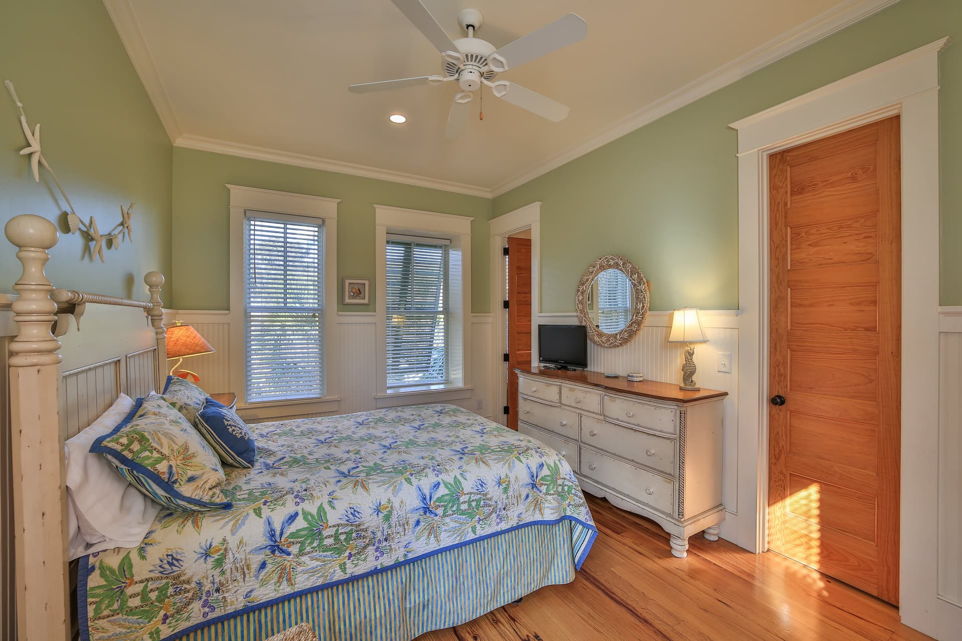 Pink Flamingo - Image 20