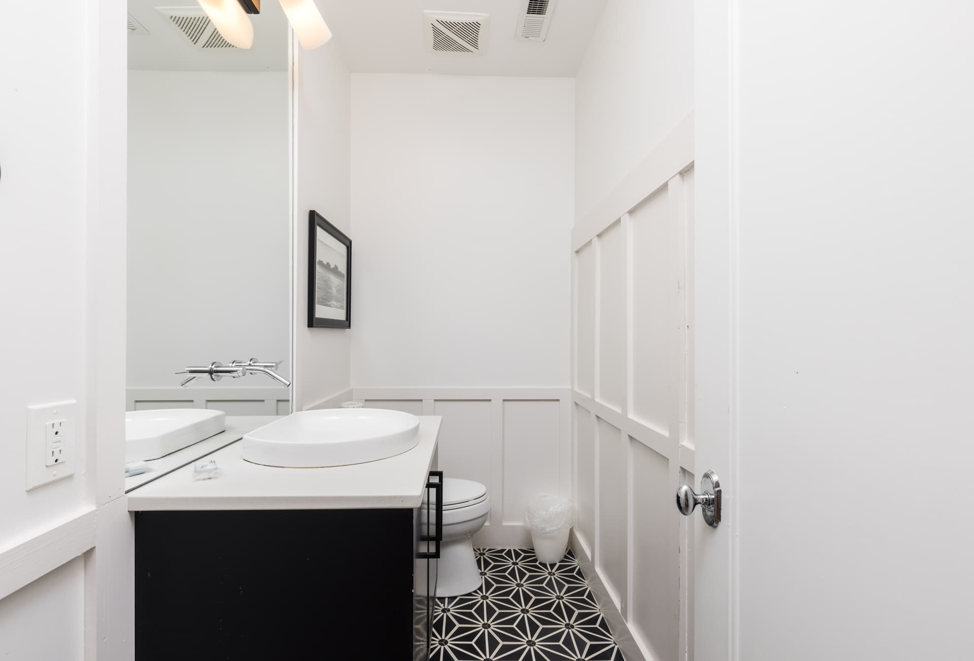 Saylors' Malibu - Image 48