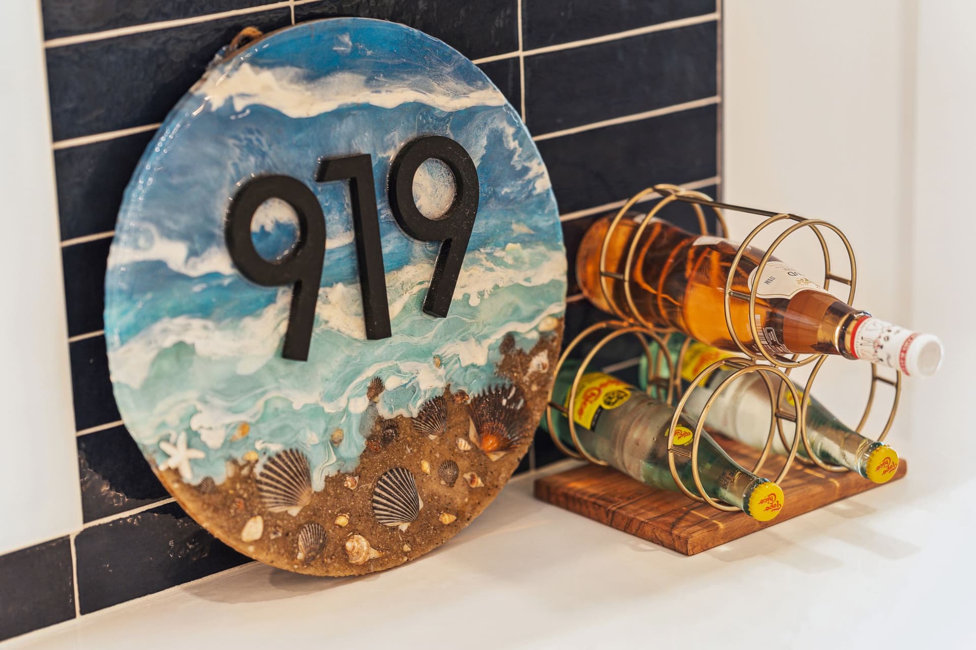 Follynesia - Image 13