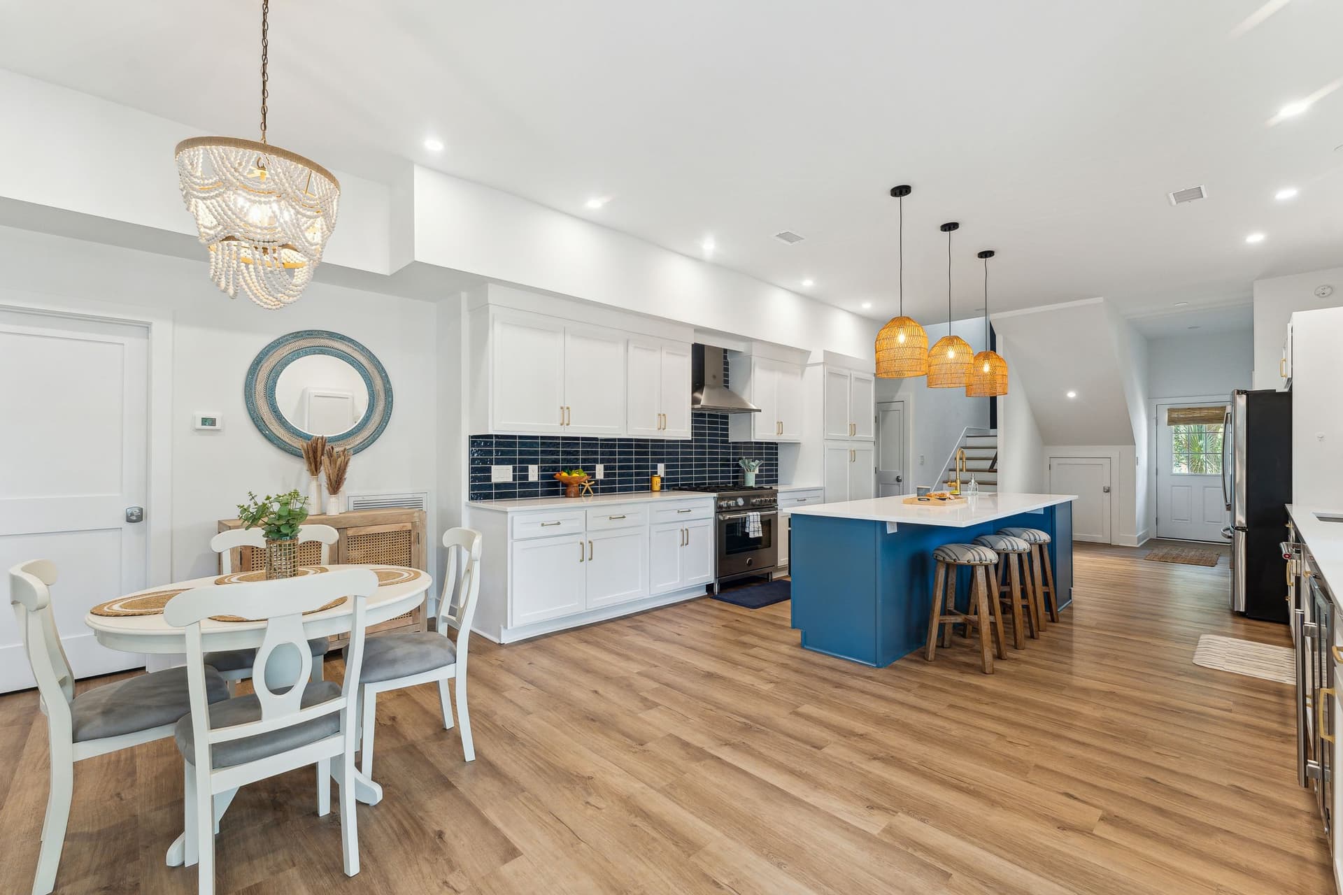 Follynesia - Image 5