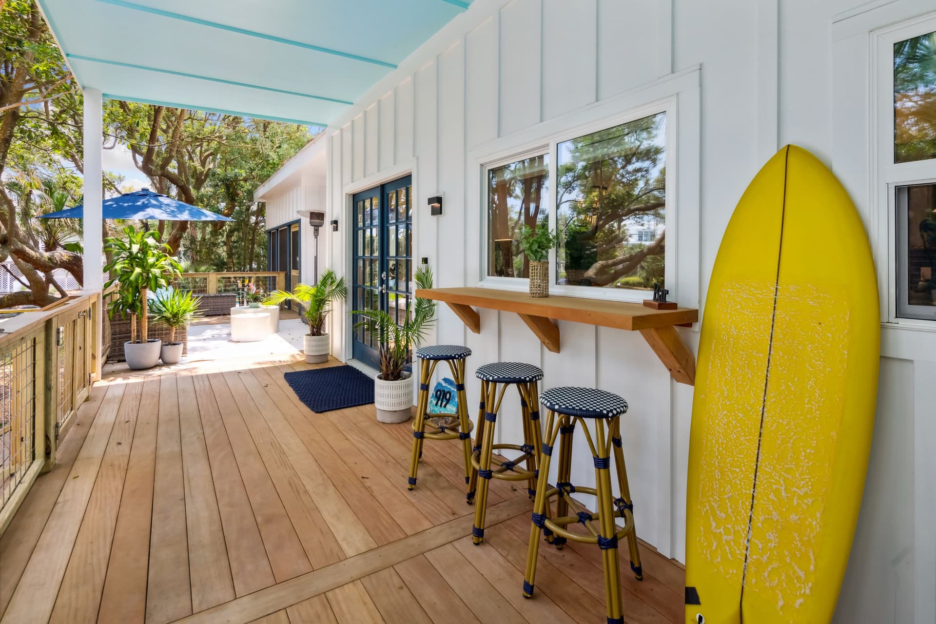 Follynesia - Image 37