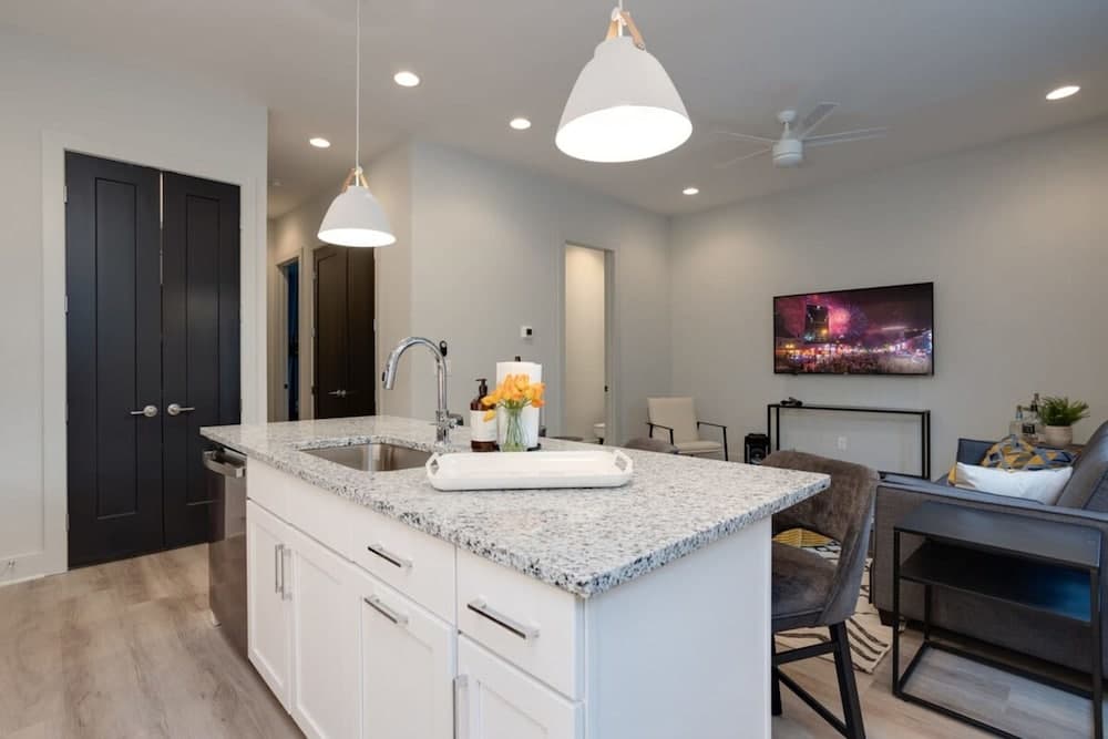 Double Deck - Image 38