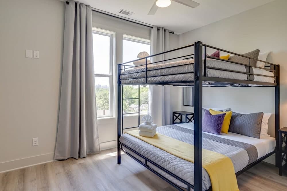 Double Deck - Image 26