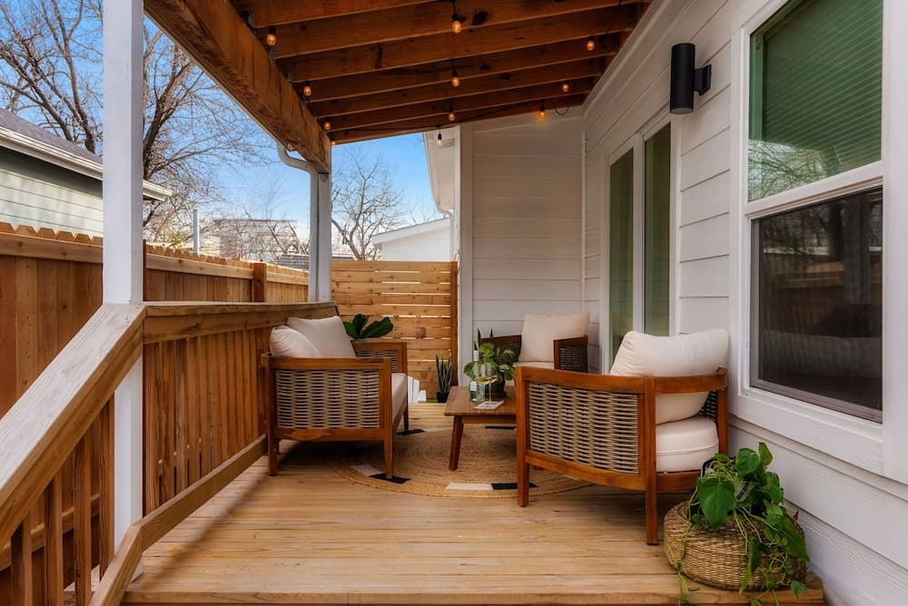 East Side Sanctuary - Image 38