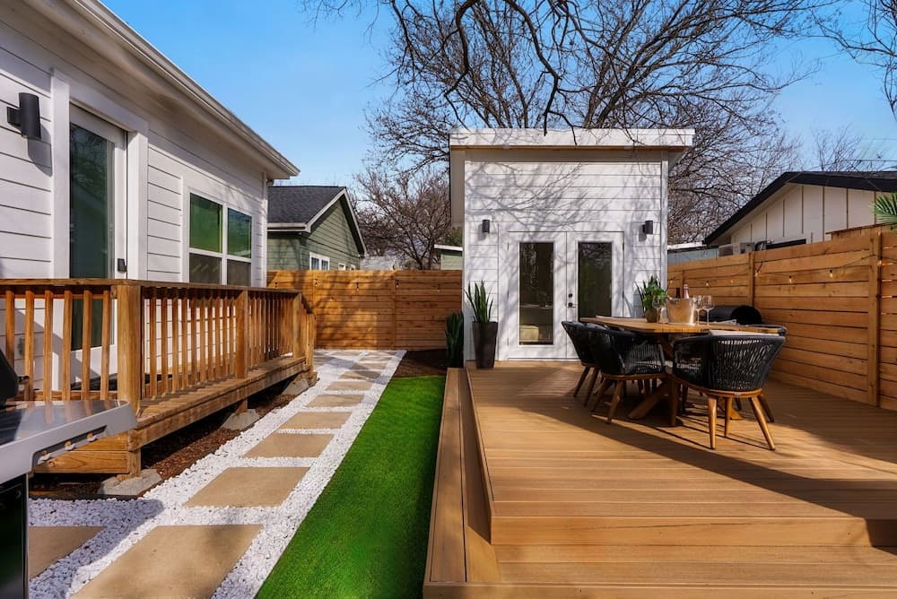 East Side Sanctuary - Image 41