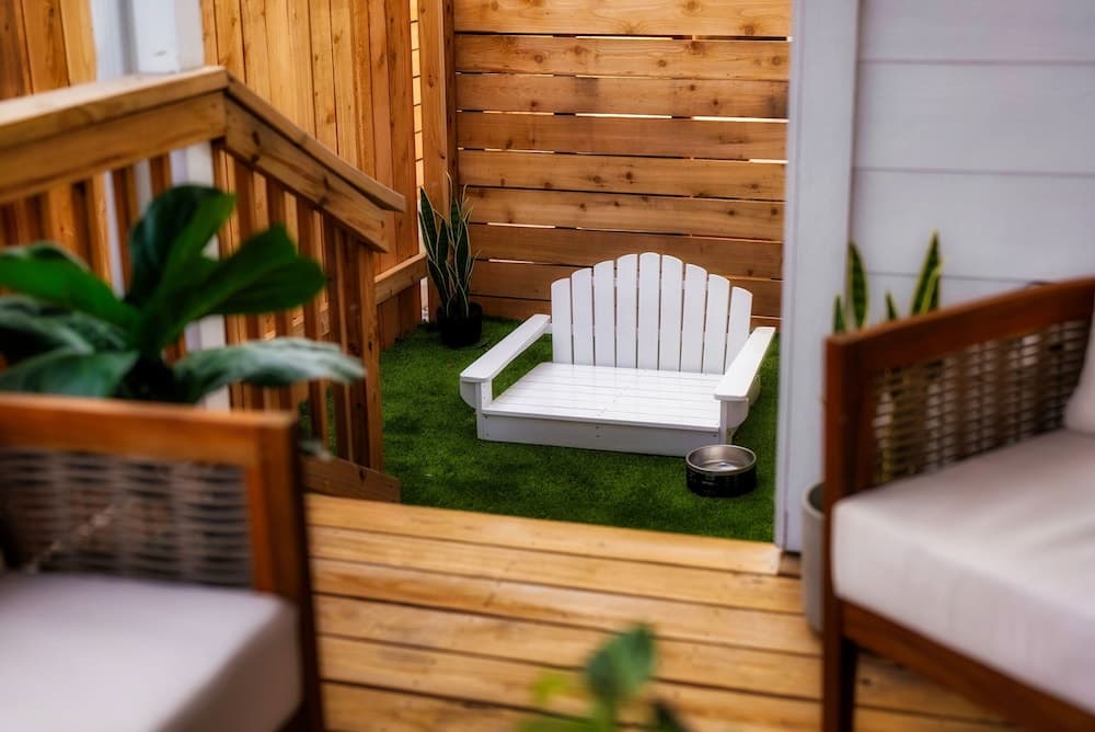 East Side Sanctuary - Image 42