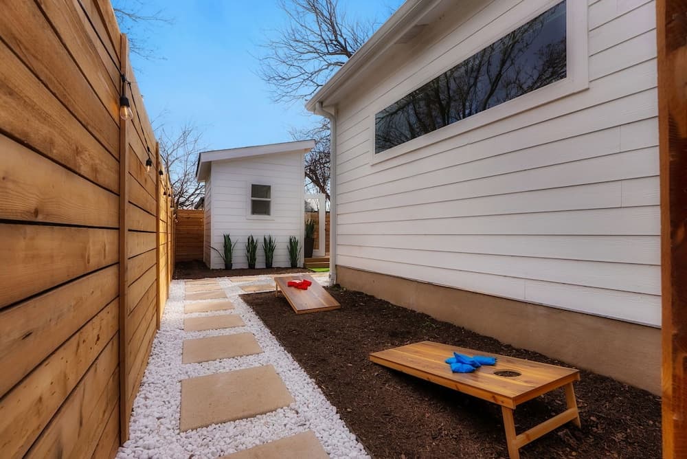 East Side Sanctuary - Image 44