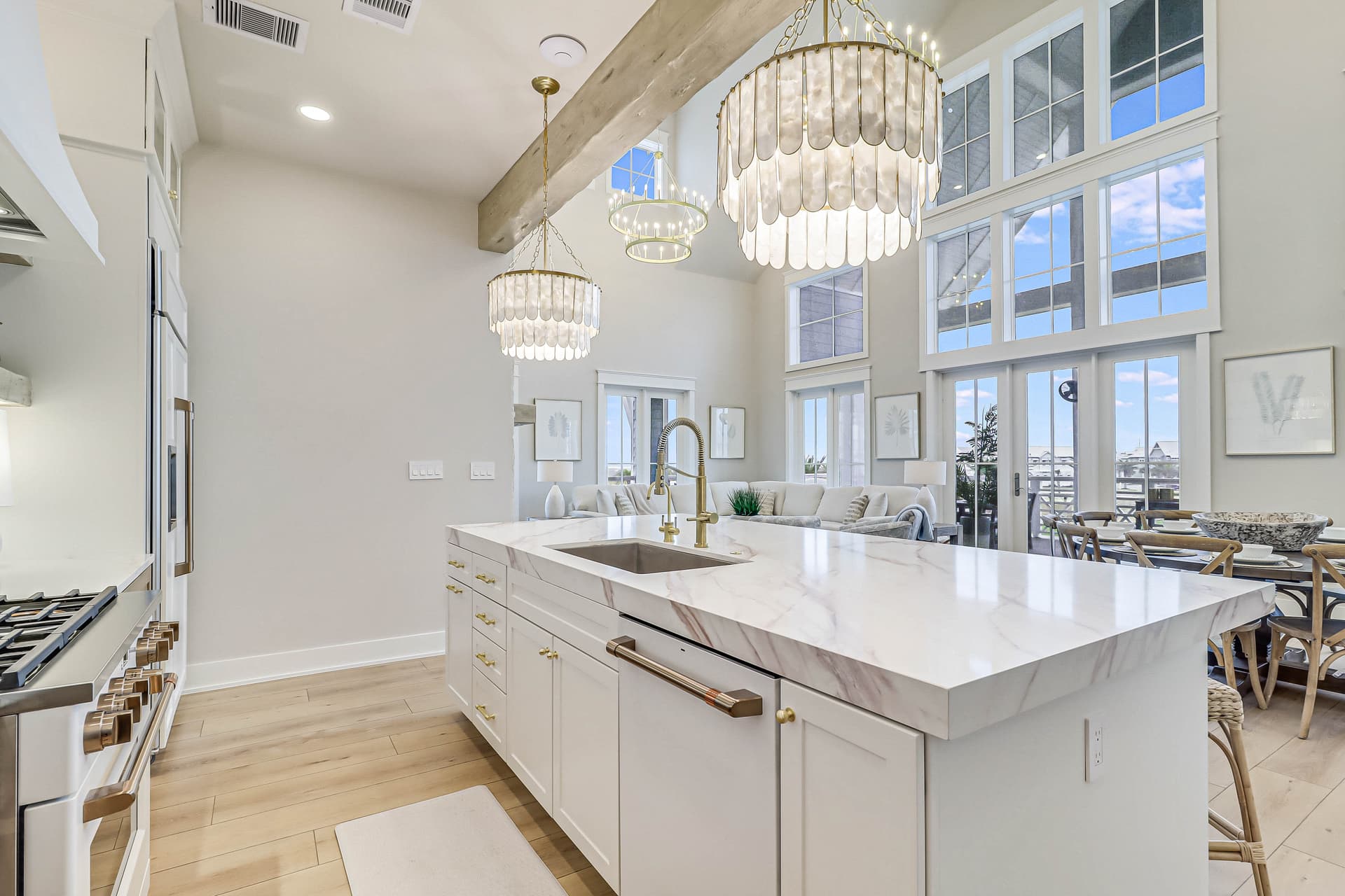 Easy Breezy - Image 9