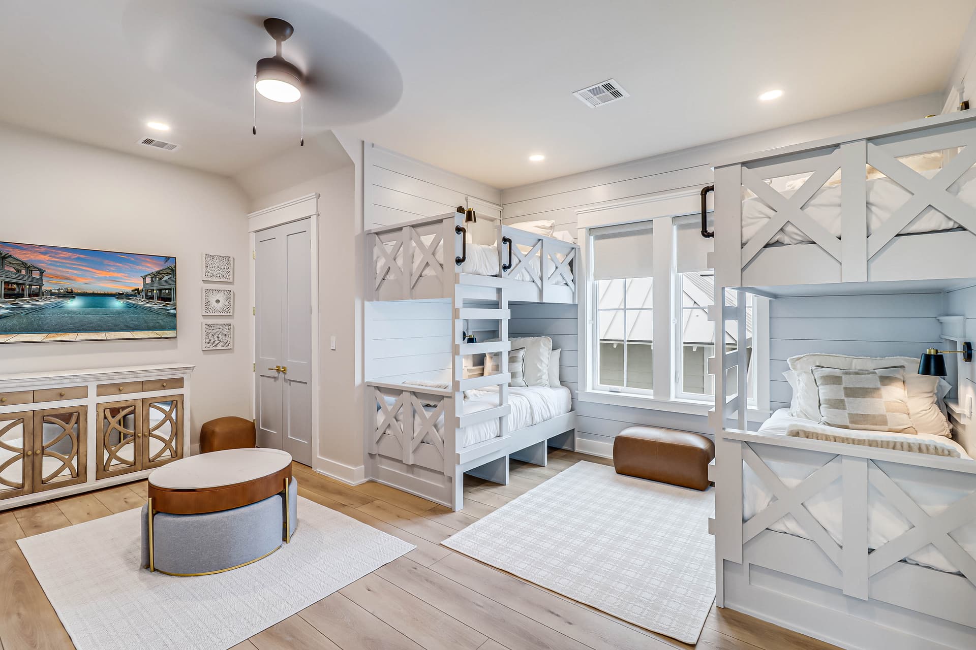 Easy Breezy - Image 21