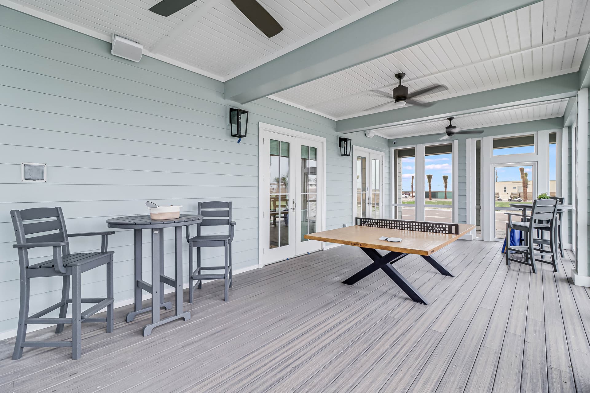 Easy Breezy - Image 52