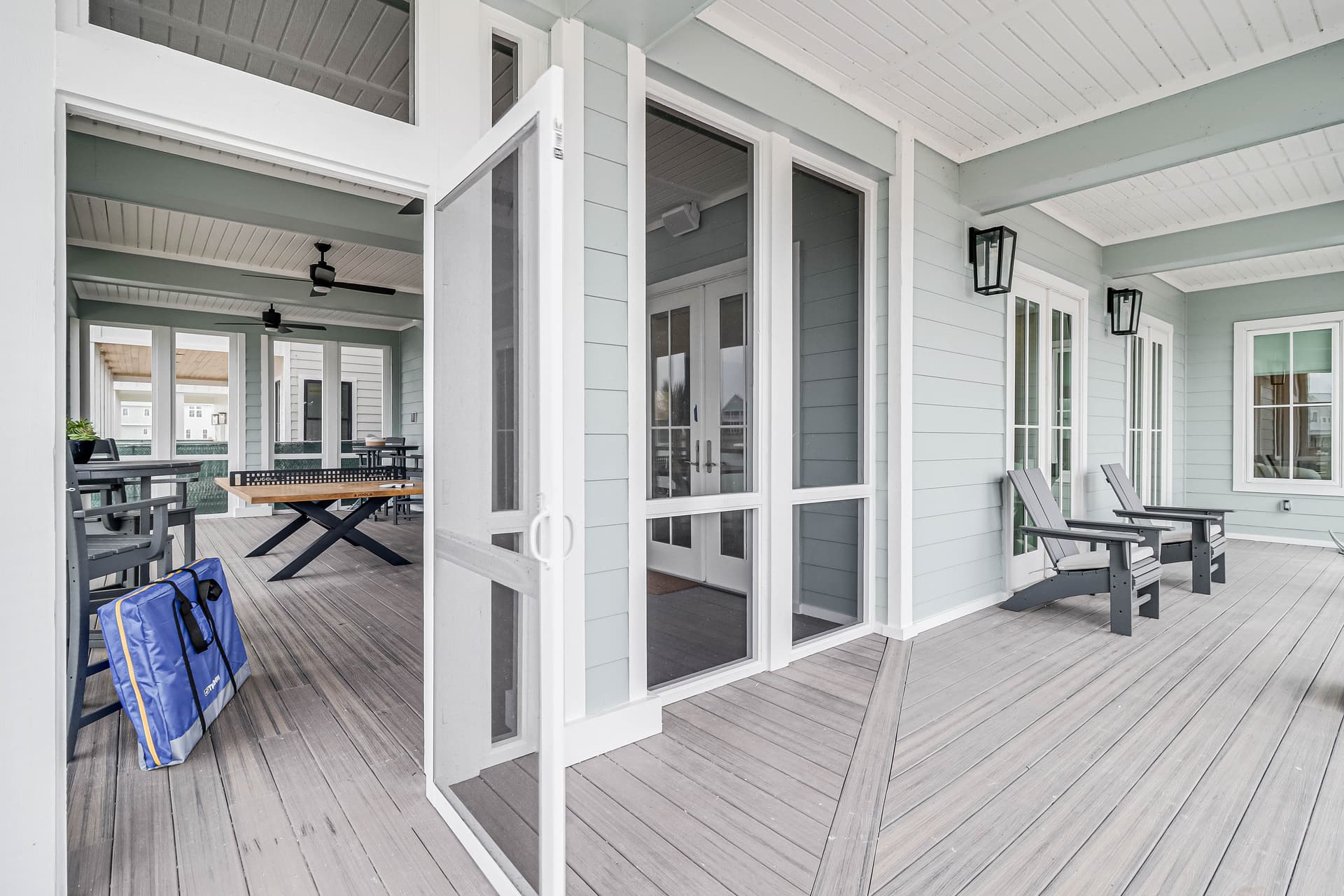 Easy Breezy - Image 53