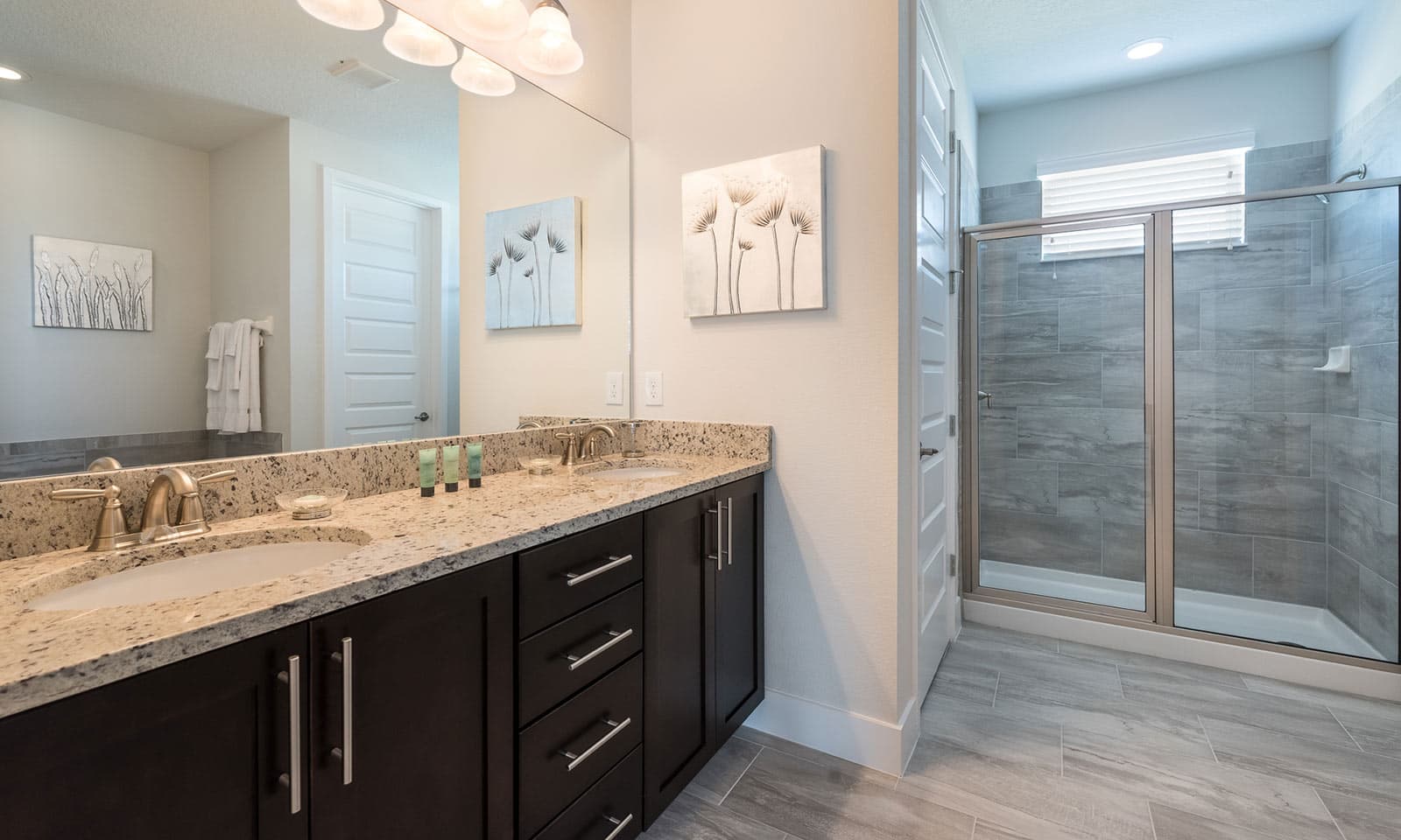 The Modern Oasis - Image 15