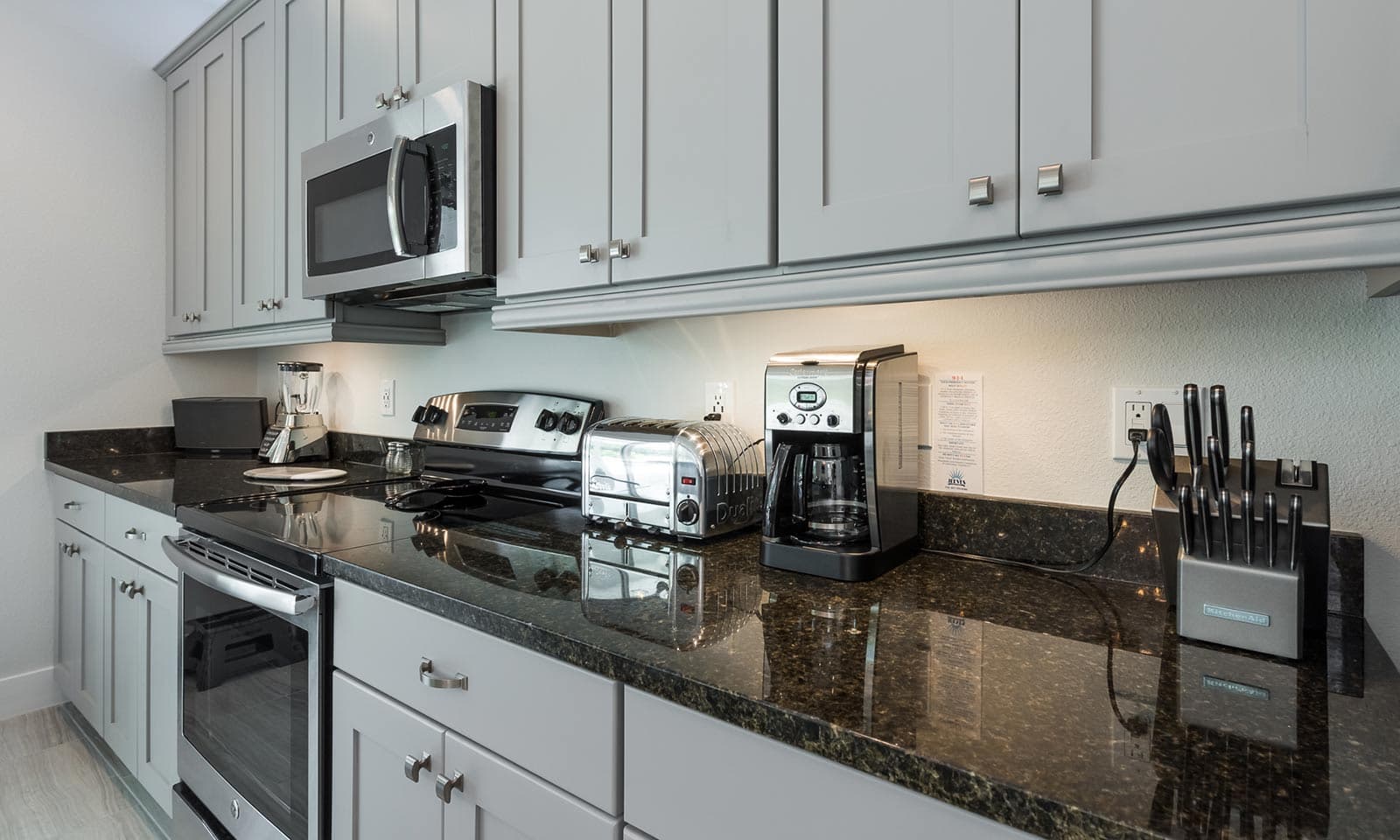 The Ultra-Modern Mecca - Image 7