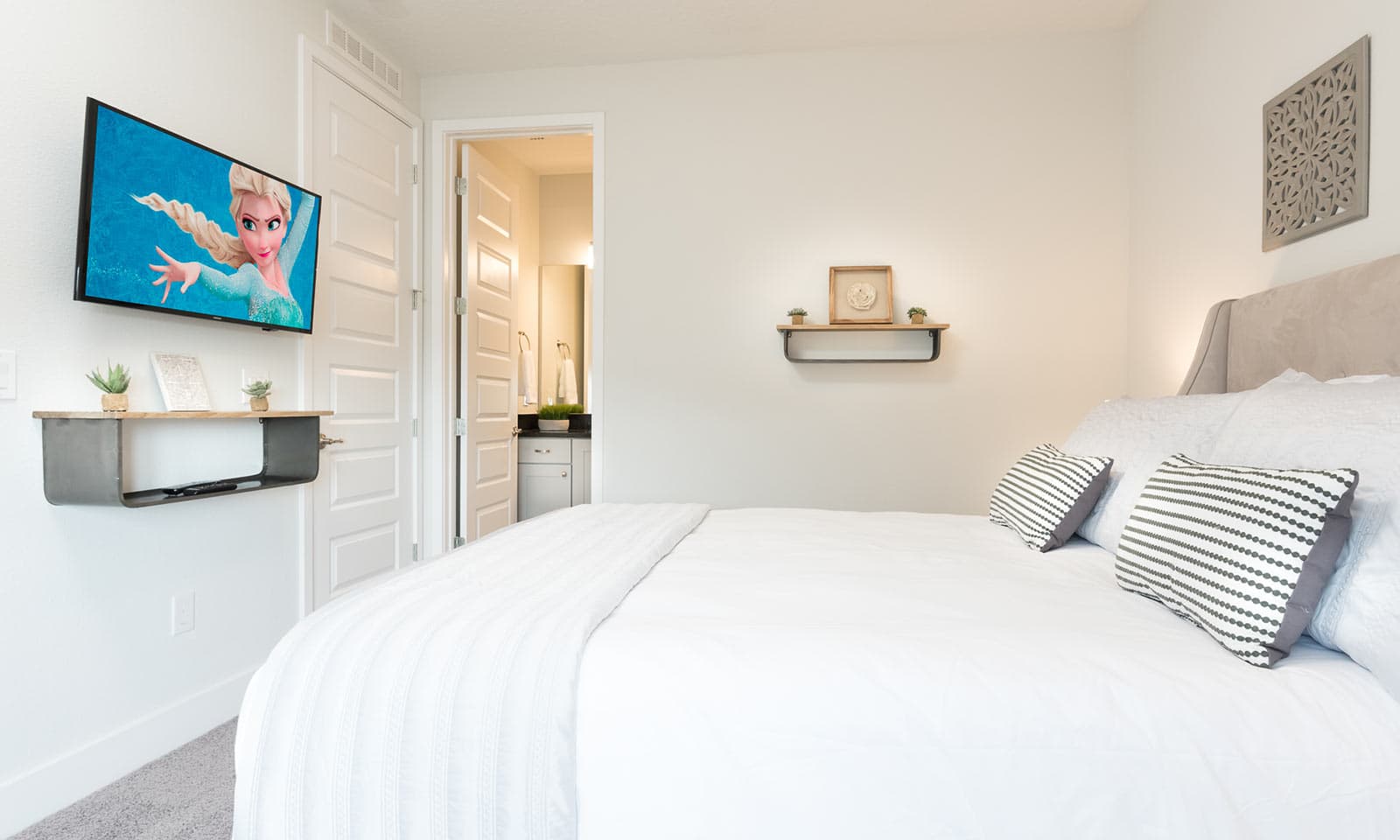 The Ultra-Modern Mecca - Image 22