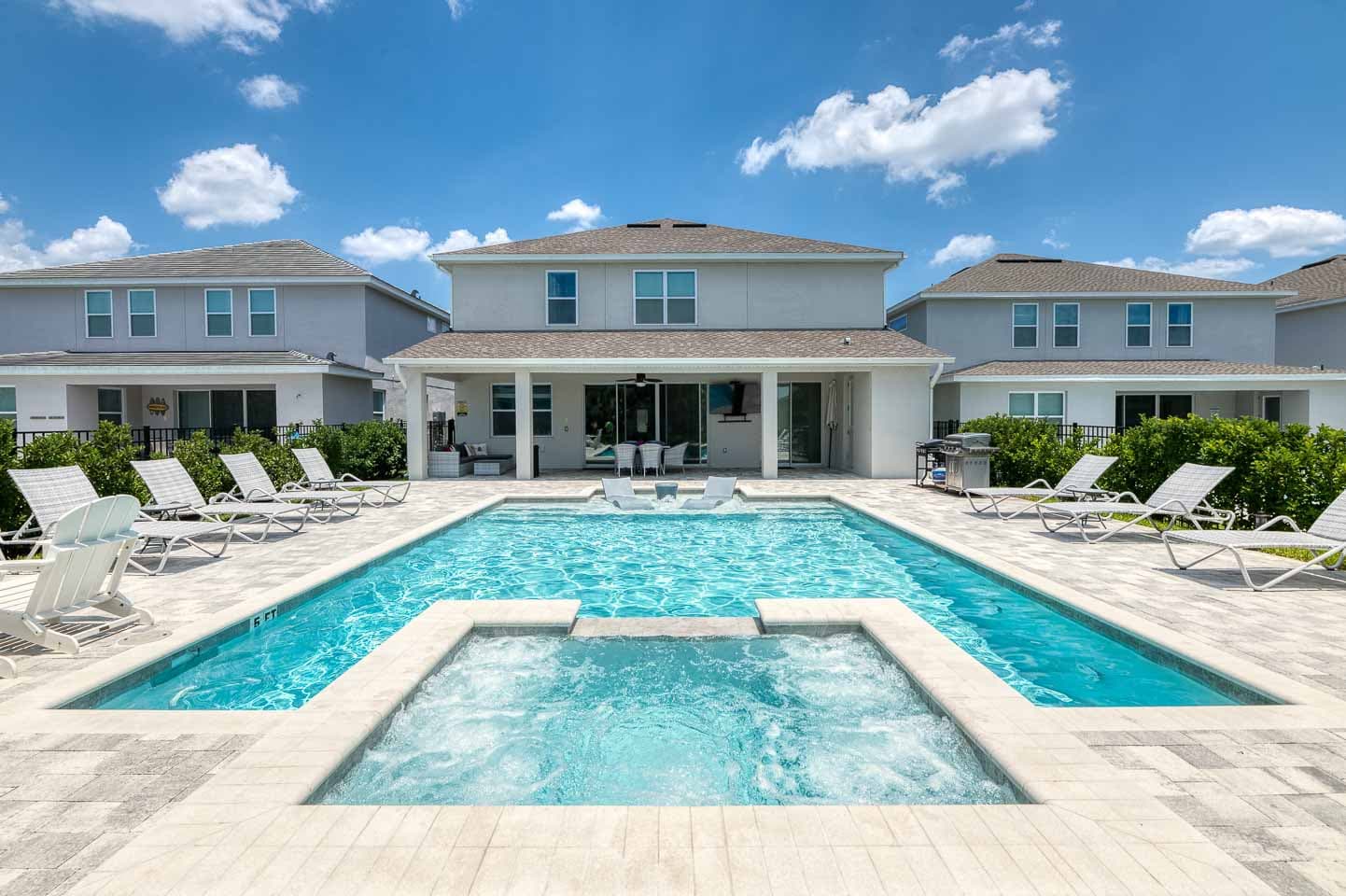 Burma Retreat - Image 2