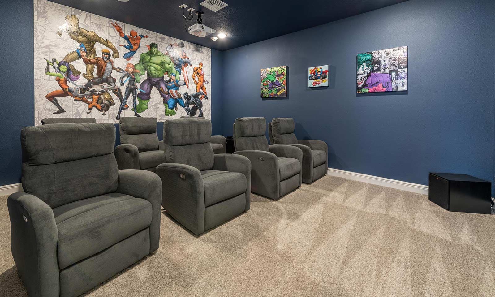 The Vibrant Airy Villa - Image 39