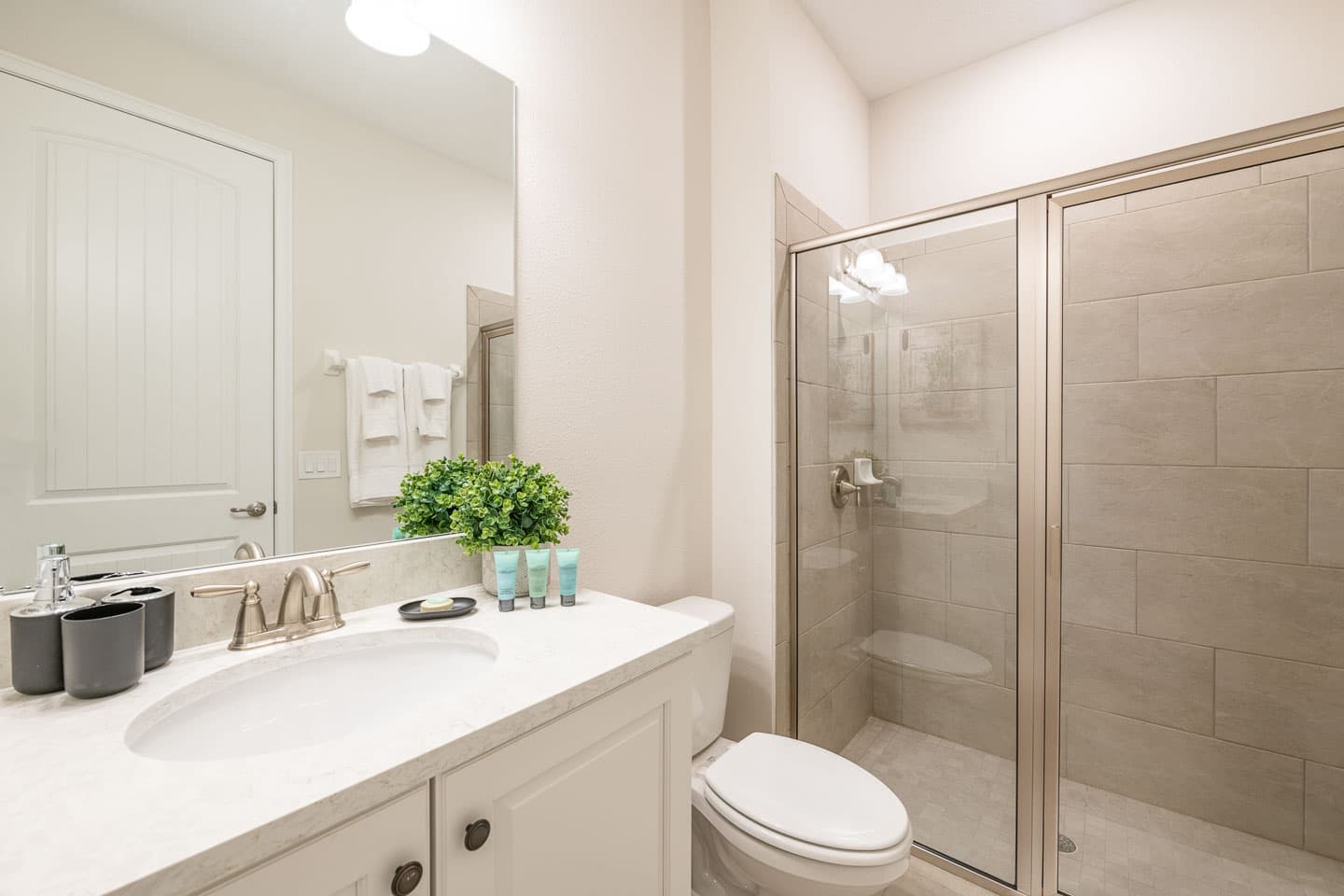 Fun-in-the-Sun Villa - Image 8