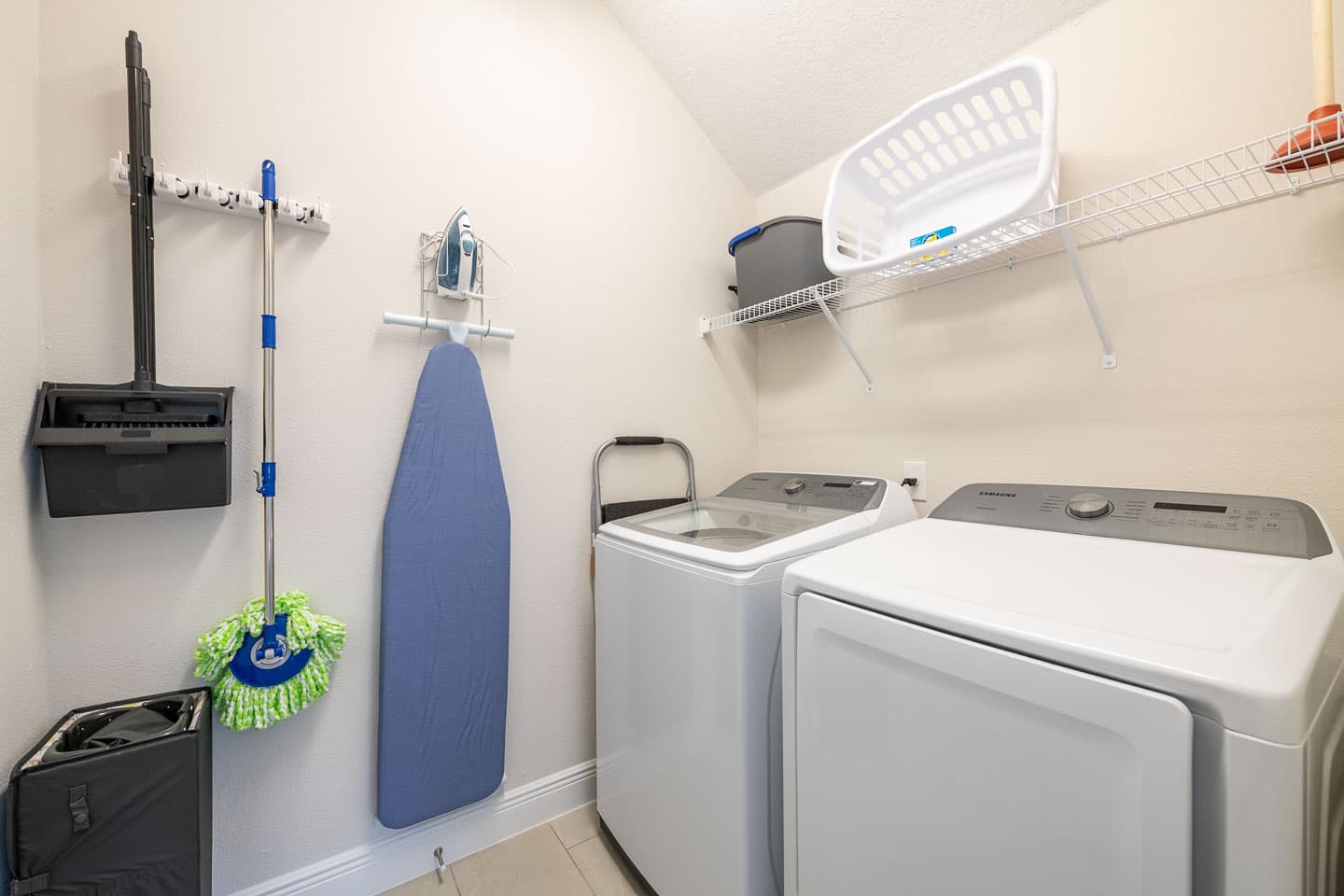 Fun-in-the-Sun Villa - Image 17