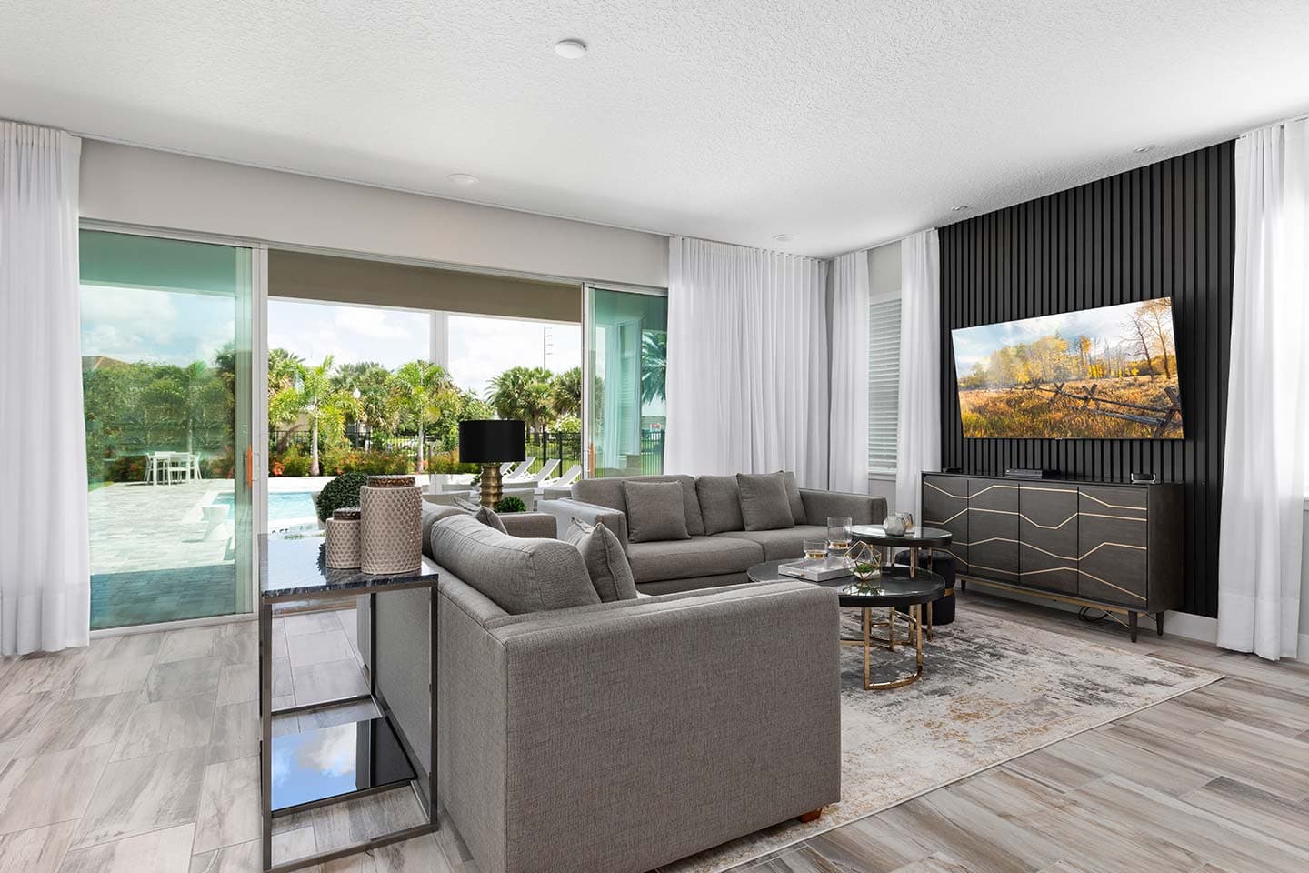 Rock 'n' Roll Villa - Image 4