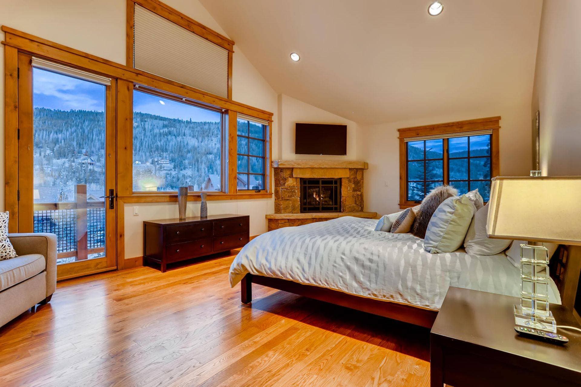 Aspen Grove Chalet - Image 12