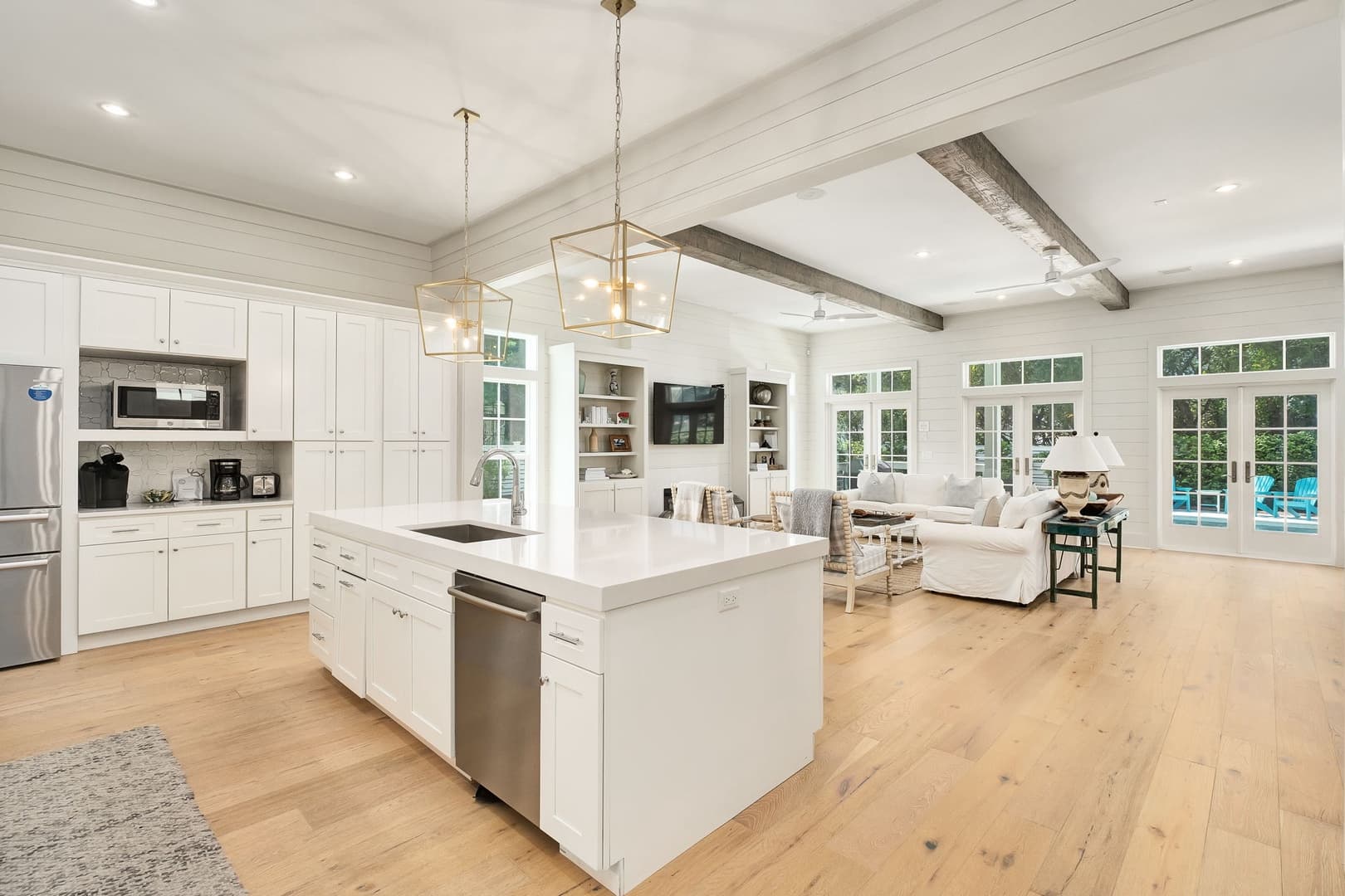 Double Trouble - Image 10