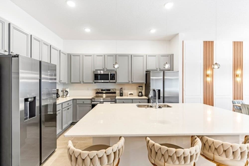 Elegant Rama Villa - Image 4