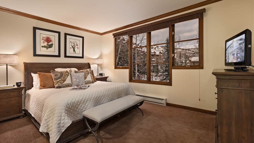 Beaver Creek Townhome - Image 4